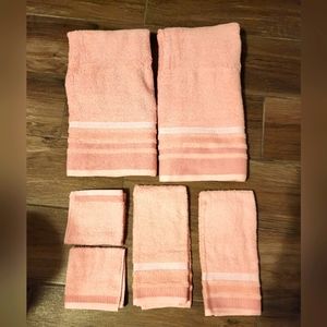 NEW! 6 Piece Bathroom Towel Set - Charleston Pink